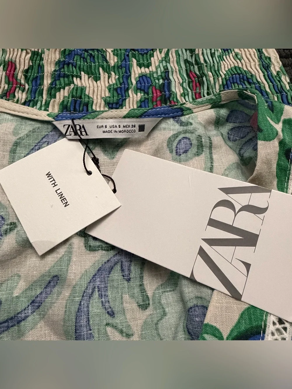 NWT Zara Linen Blend Floral Smocked Crop Blouse